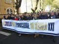 Manifestación Polo dereito ao tren