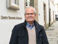 Guillermo Llorca, historiador: “É a primeira vez que se fai esta recompilación da maioría de pintores ferroláns e de fóra” Torrente Ballester entrevista Llorca