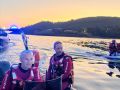 Los bomberos de Ferrol remolcan tras el eclipse a un velero que se quedó sin motor Bombeiros de Ferrol remolcando la embarcación que se había quedado sin gobierno en la ría