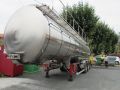 Neda reparte agua con camiones cisterna a los vecinos sin servicio por la sequía Reparto en el entorno del centro de salud de Neda