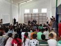 Moira Joiner, Lay Daniels y Karla Erjavec, en el CEIP A Gándara