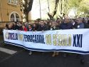 Manifestación Polo dereito ao tren