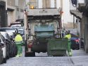Imagen de archivo de dos operarios del servicio ferrolano