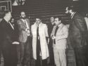 Stanković junto al resto de la comitiva durante su visita al pabellón de A Malata, con Segura de Luna