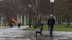 El paseo marítimo y la plaza de Rosalía son dos de las áreas incluidas en la licitación