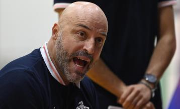 El técnico destacó el buen trabajo de las suyas en los tres primeros cuartos