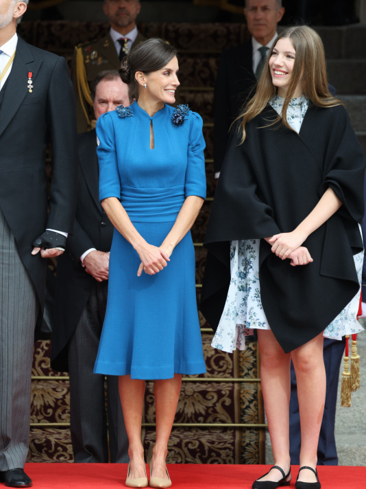 La princesa Leonor jura la Constitución por su 18 cumpleaños (103)