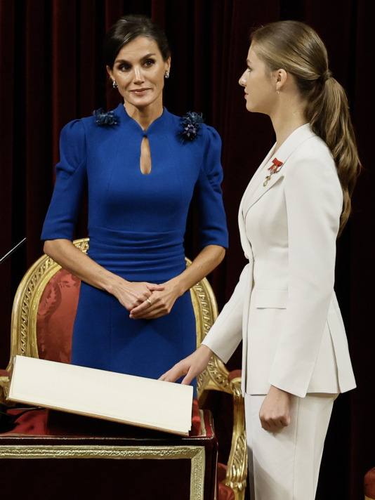 La princesa Leonor jura la Constitución por su 18 cumpleaños (44)
