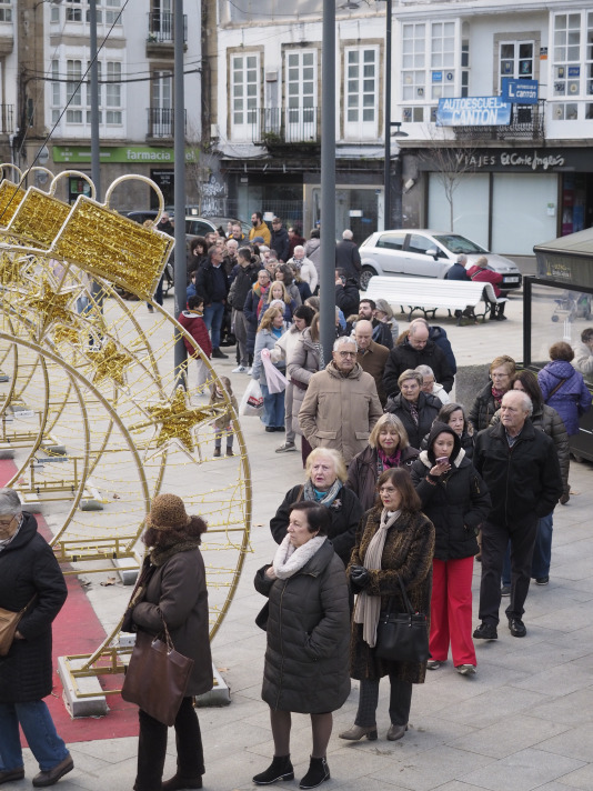 San Julián degustación arroz con leche en la plaza de Constitución