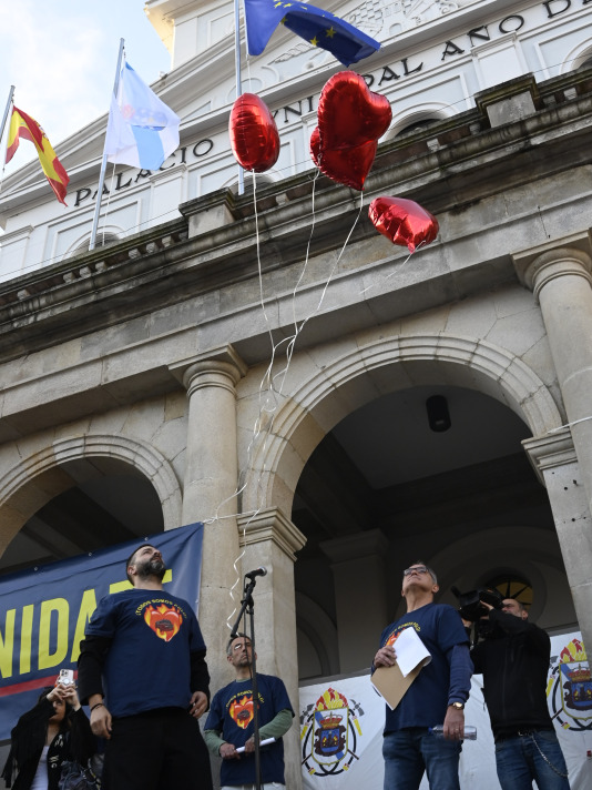 Concentración bomberos en Armas