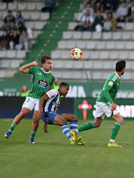 Racing de Ferrol contra Aviles