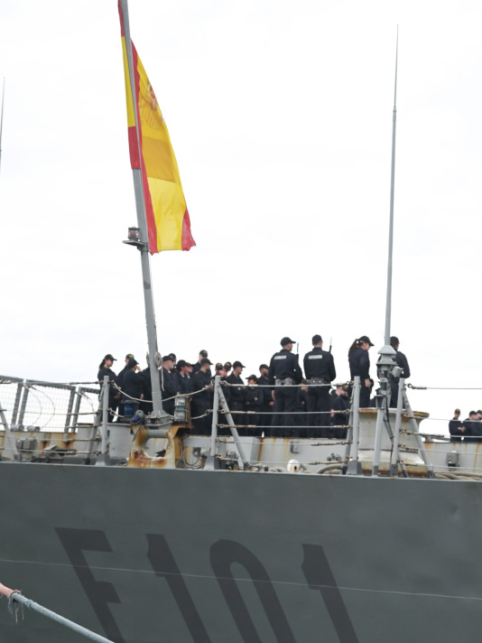 Base Naval de A Graña despedida de la Alvaro de Bazan F 101