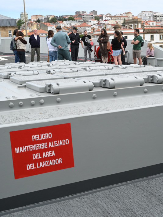 Arsenal de Ferrol Día de puertas abiertas visita a la fragata Méndez Núñez