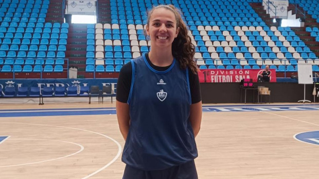 Elena Rodríguez, durante su segundo entrenamiento en A Malata