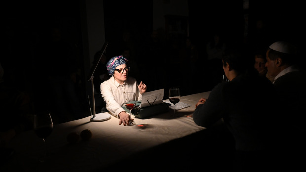 Artábria obra de teatro Sete criaças judias por Helga Méndez