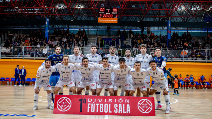 O Parrulo Ferrol, antes de comenzar el duelo