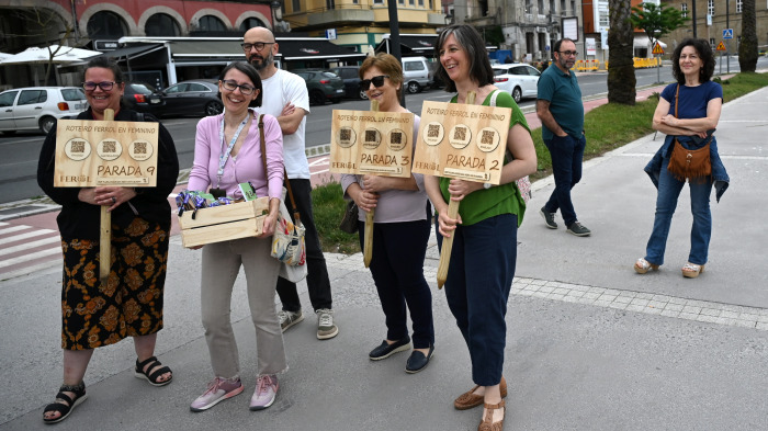 Curuxeiras presentación audioguias Ferrol en feminino  do CEIP San Xoán de Filgueira