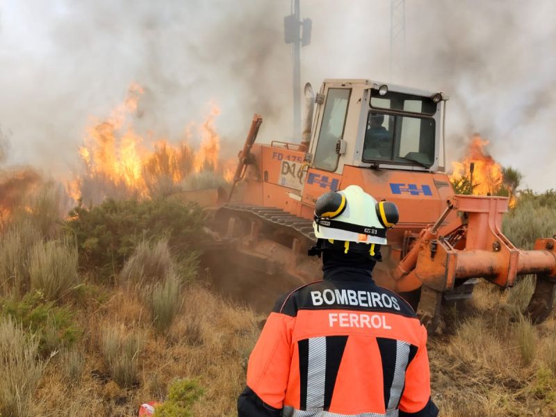 Bomberos Ferrol incendio Ourense (1)