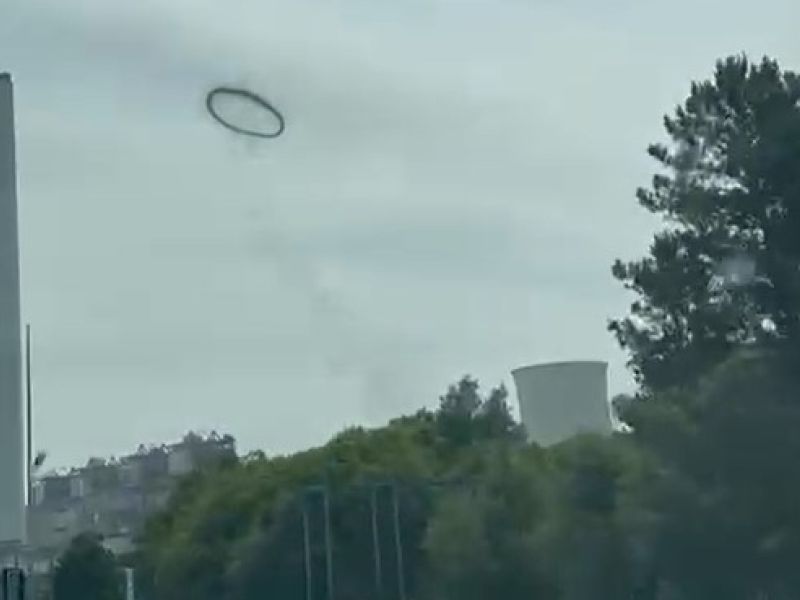 Circulo humo negro 2As Pontes