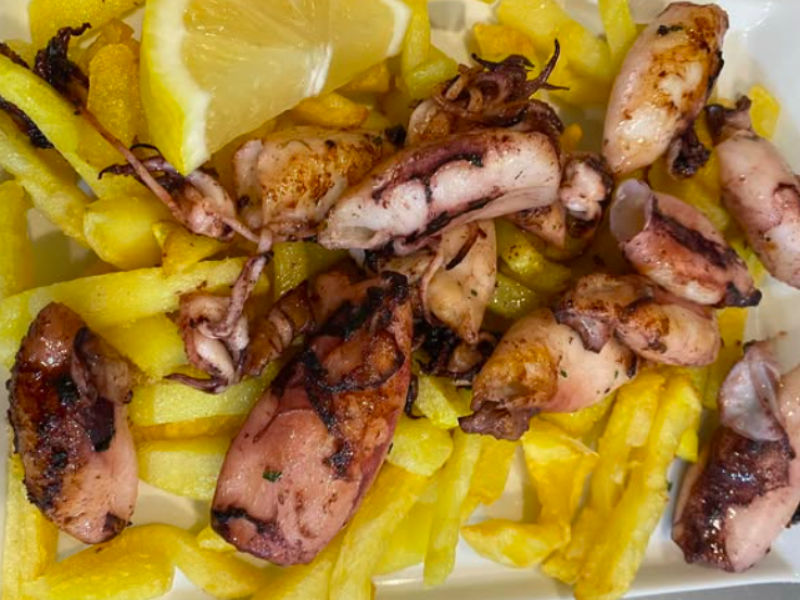 Chipirones a la plancha de A Marola