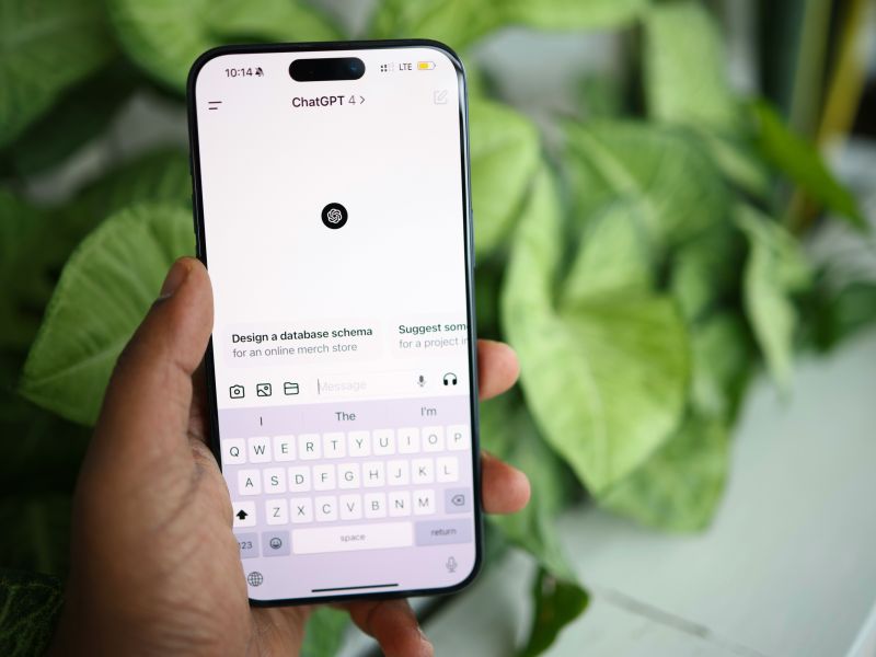 Solen feyissa Aj7cDaR6QXs unsplash