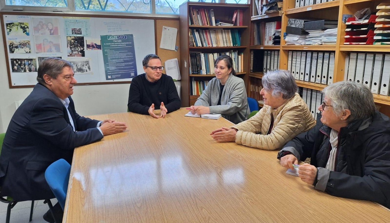 Un momento de la visita a las instalaciones de O Confurco