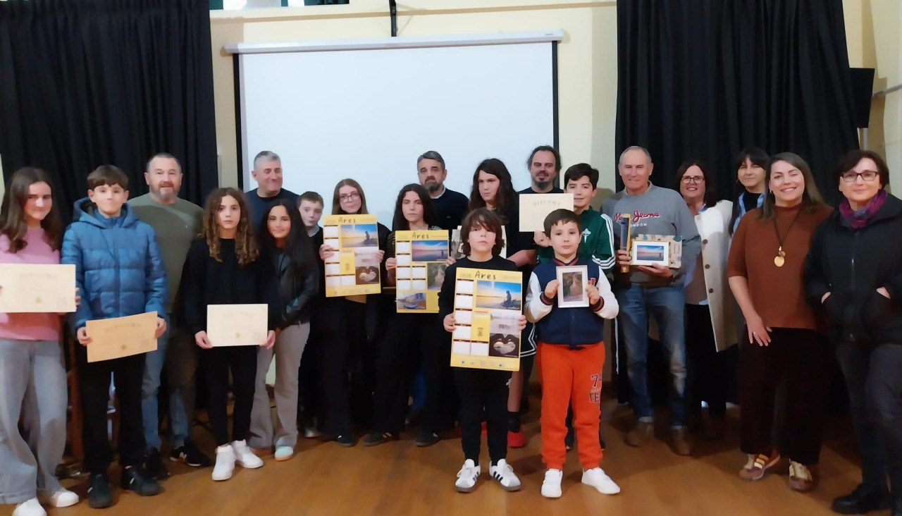 Foto de familia en la presentación y entrega de premios