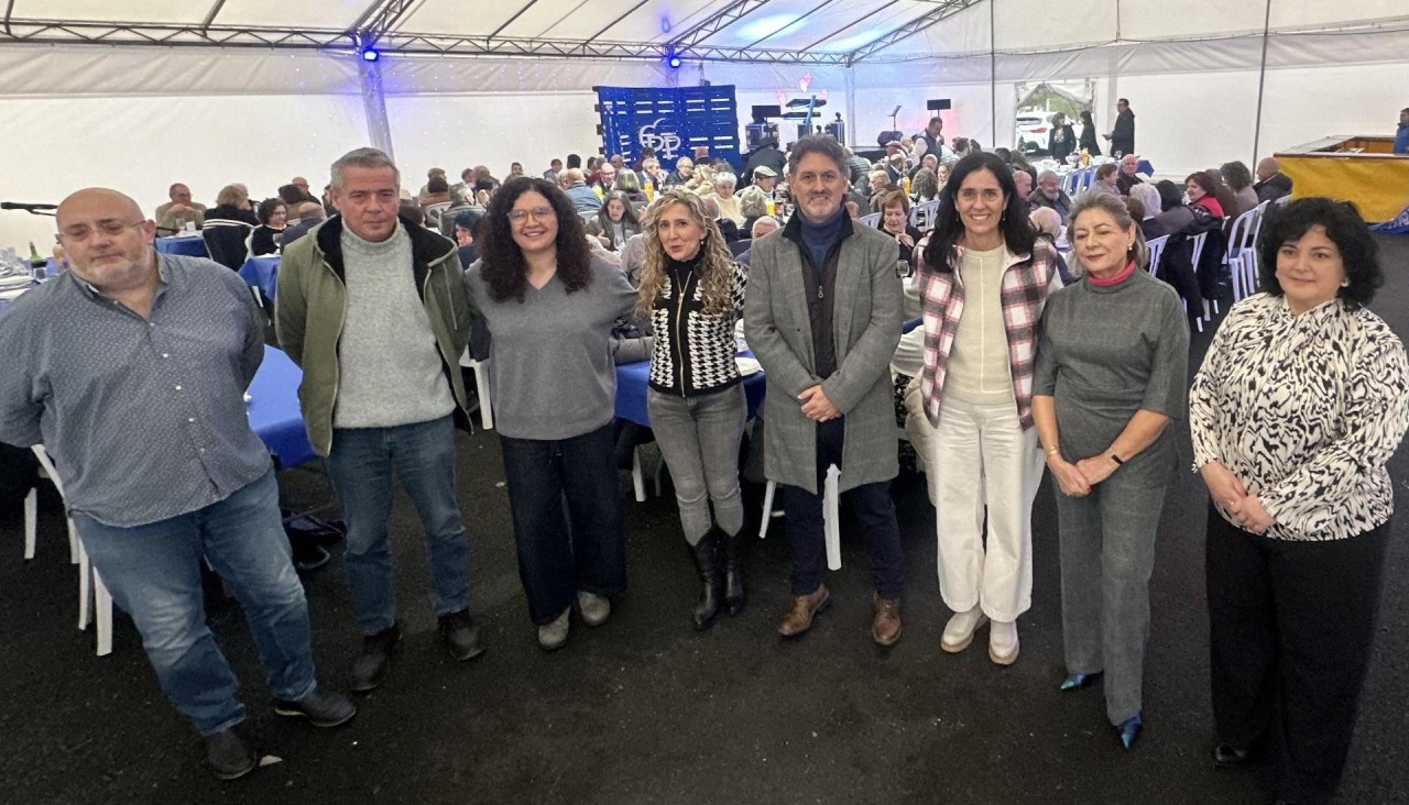 Los populares de Ortegal se dieron cita este sábado en una comida de Navidad