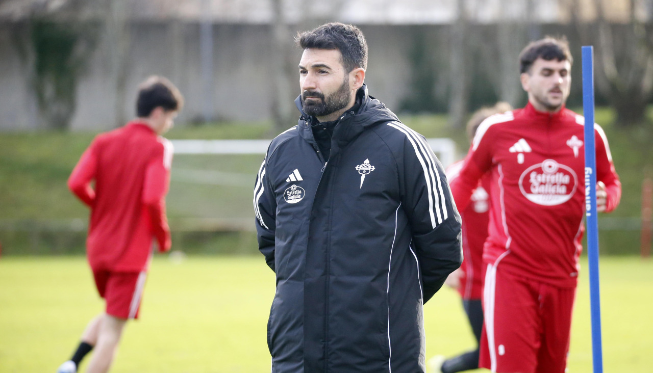 Fernández Romo, durante su primer entrenamiento con el Racing 