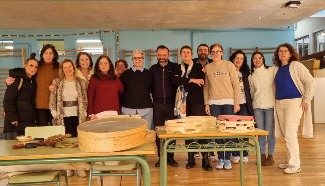 Los talleres corrieron a cargo de Elena Ferro y Xosé Manuel Senín