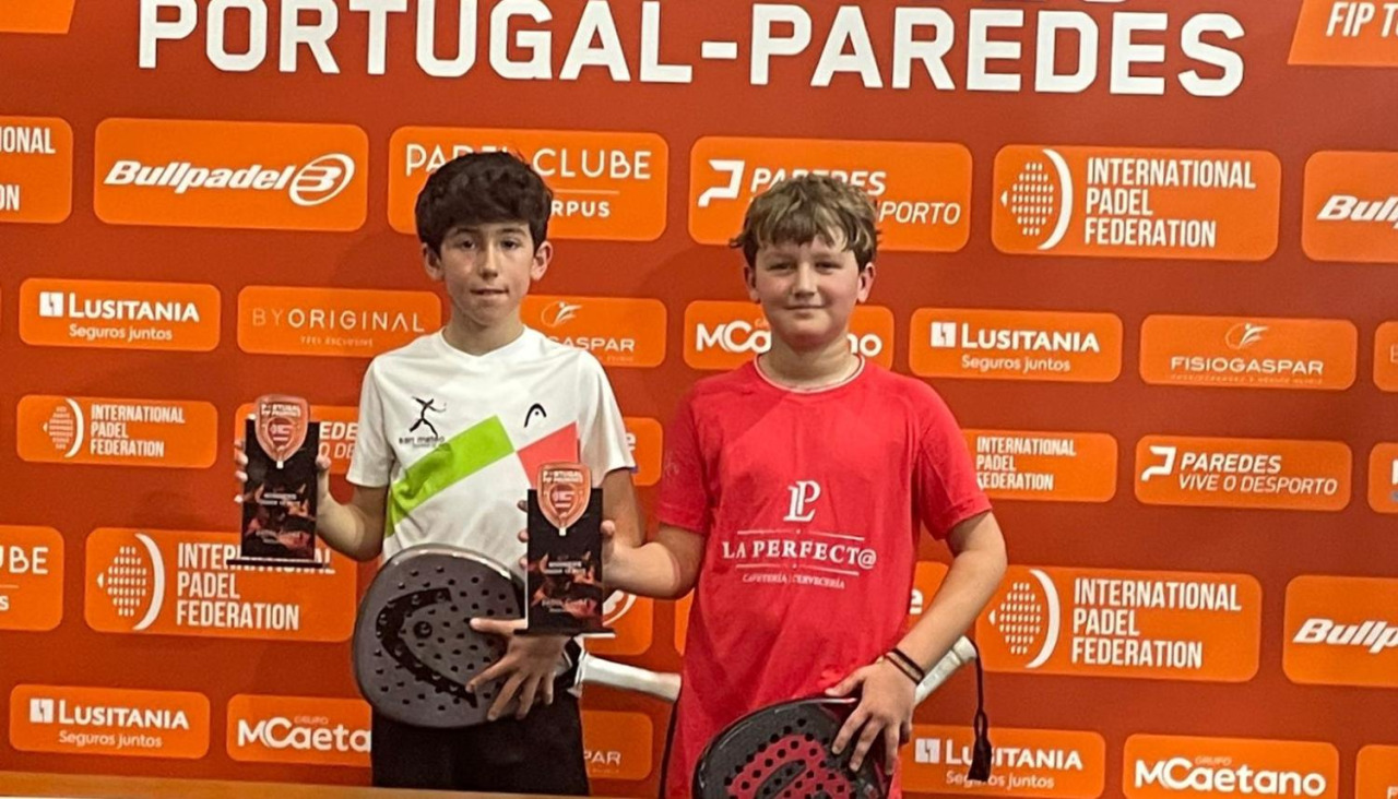 Los del San Mateo, con su trofeo