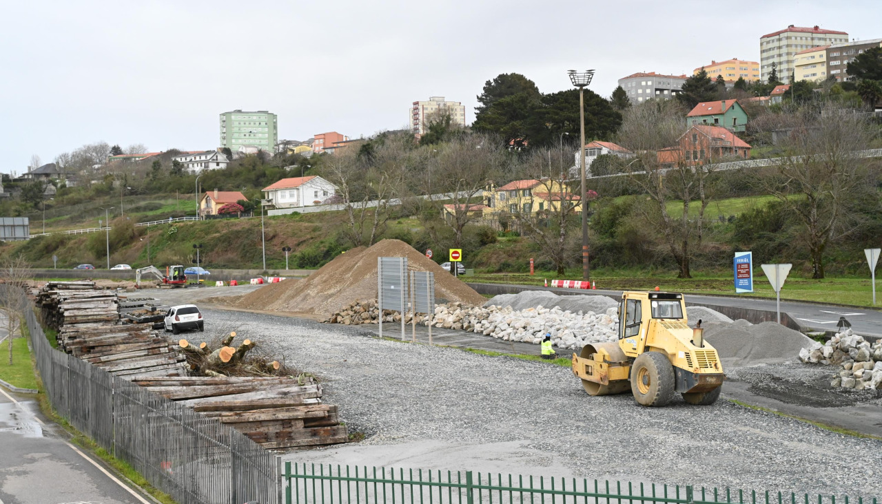 Curuxeiras obras acceso norte tren