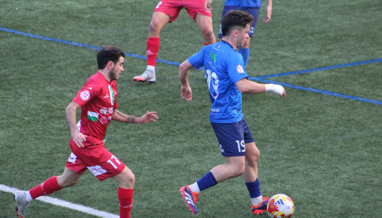 El Somozas espera dedicar una victoria a su afición