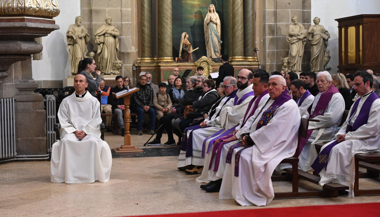 Concatedral de San Julián ordenación de Andrés Segura como diácono