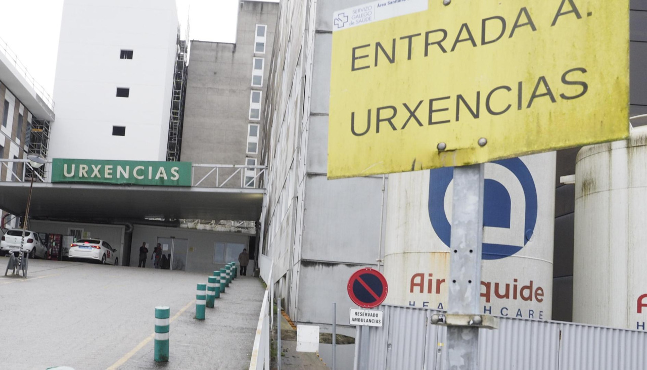 Imagen de archivo de la entrada de Urgencias en el hospital Arquitecto Marcide
