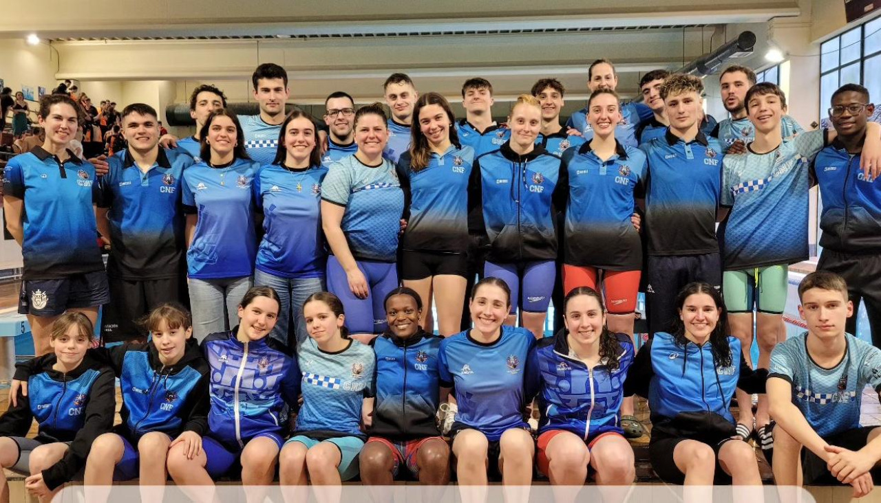 Integrantes del equipo del Natación Ferrol