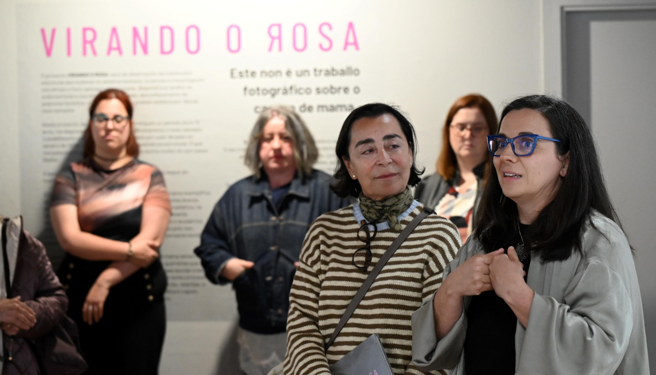 Torrente Ballester charla y expo Virando o Rosa