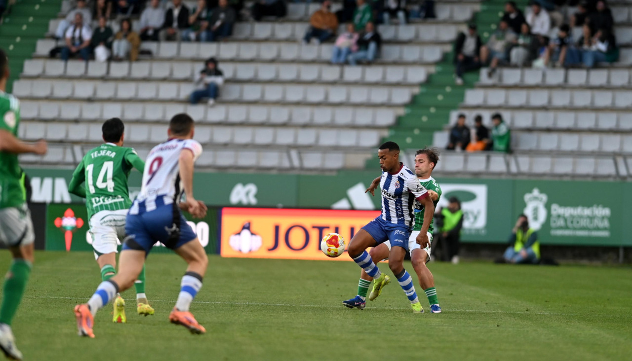Racing de Ferrol contra Aviles