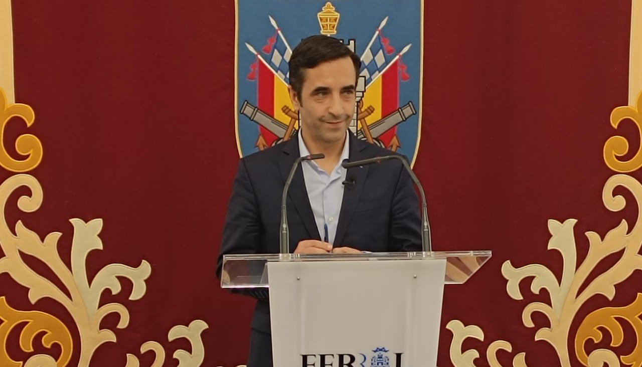 El alcalde, José Manuel Rey, tras la Xunta de Goberno Local