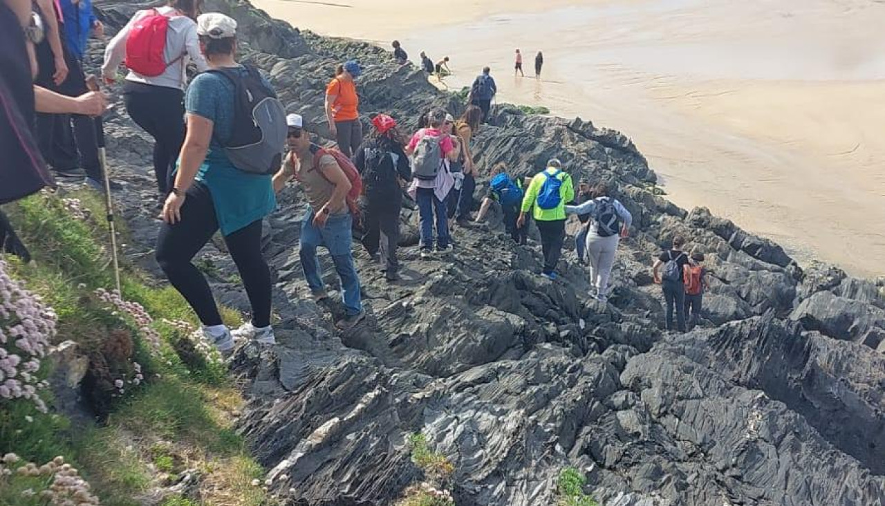 Senderistas en una de las rutas guiadas de la pasada Semana Santa