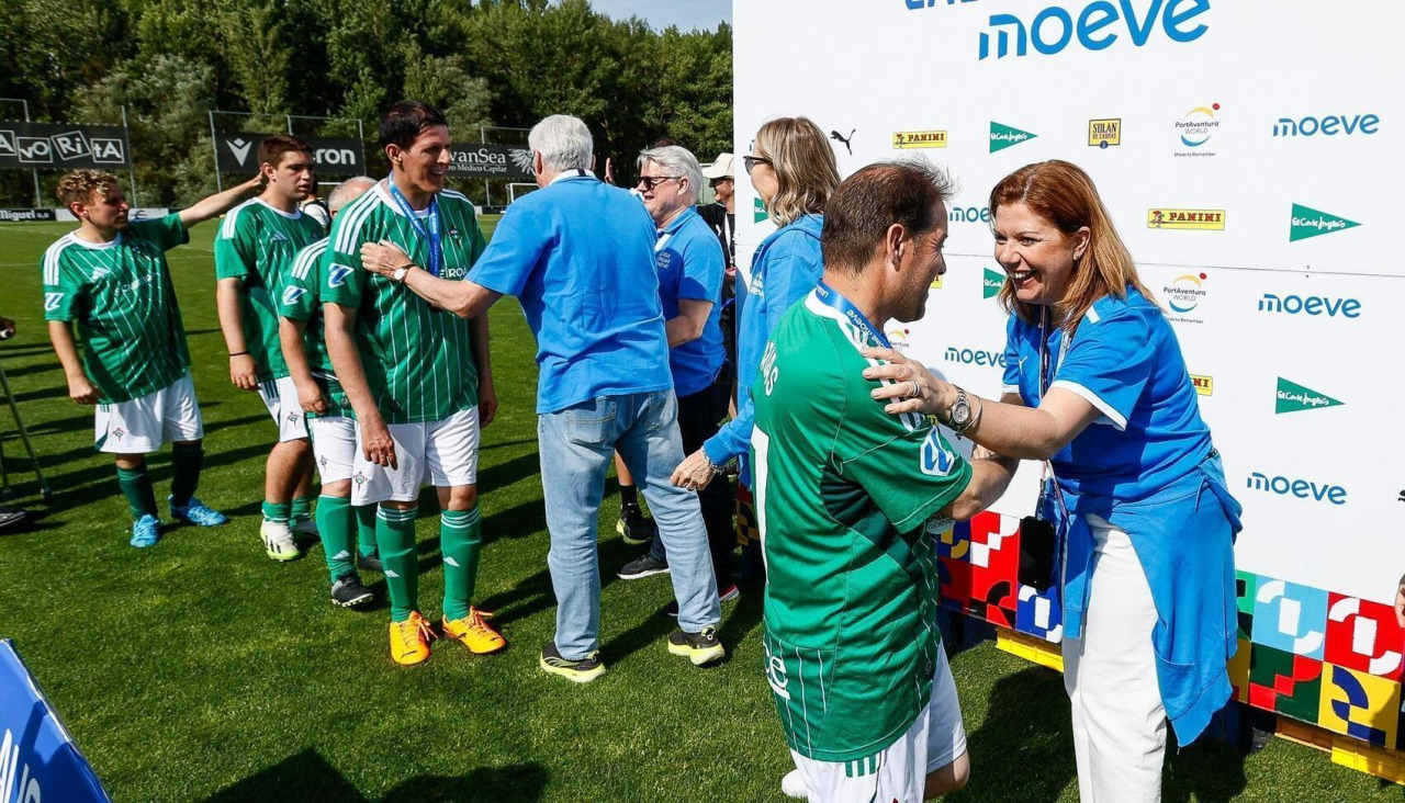 El equipo racinguista, al igual que el resto de participantes, recibió medallas por su gran esfuerzo