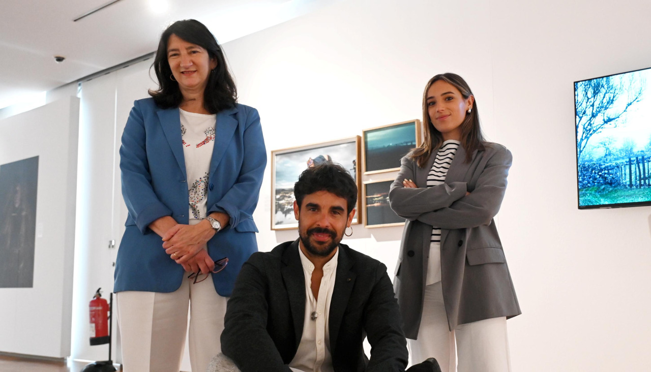 Afundación Brais Lorenzo Alba Moledo e Paloma Vela Habitar o Baleiro