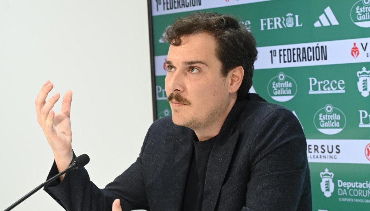 Álex Vázquez, durante una rueda de prensa