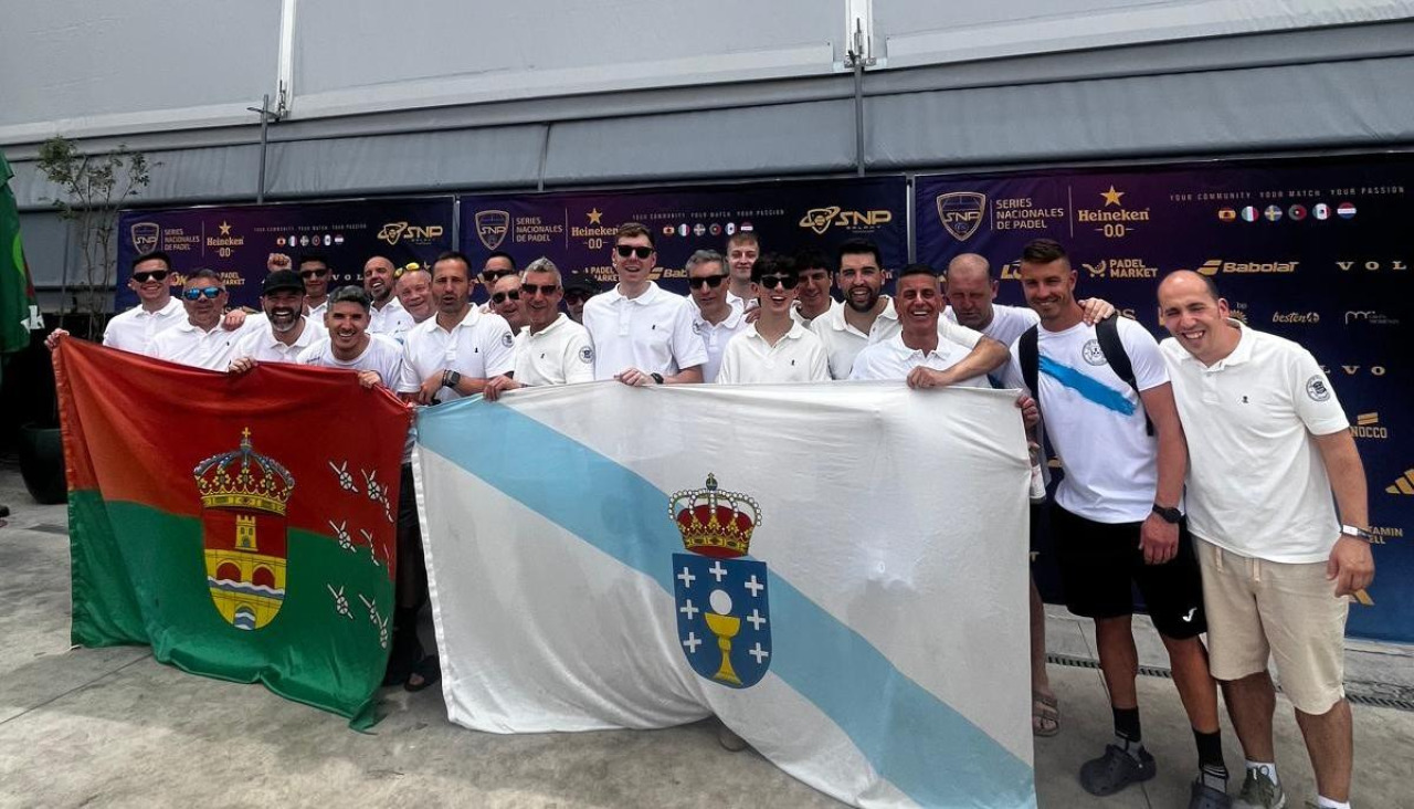 Integrantes de la formación de la villa