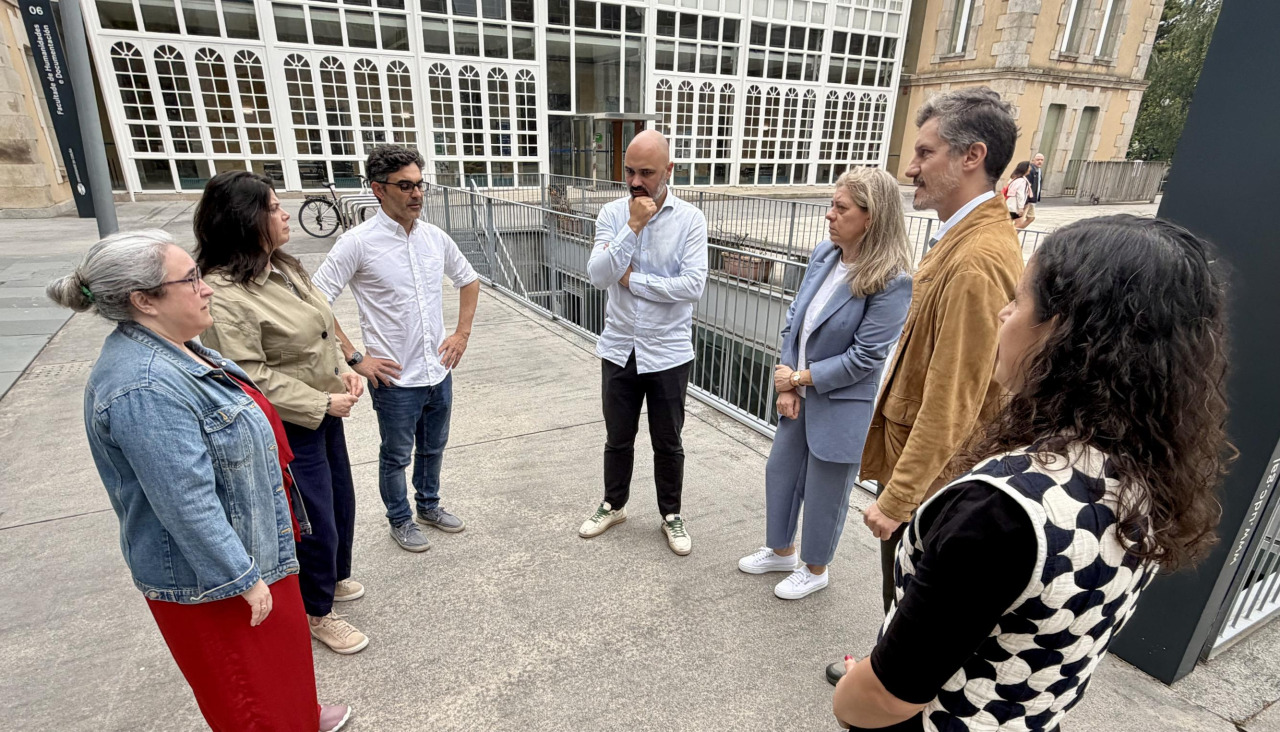 Instante de la visita a las instalaciones del Campus Industrial