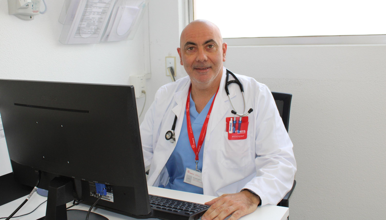 nando Jesús Camba, coordinador del Servicio de Urgencias del hospital Ribera Juan Cardona