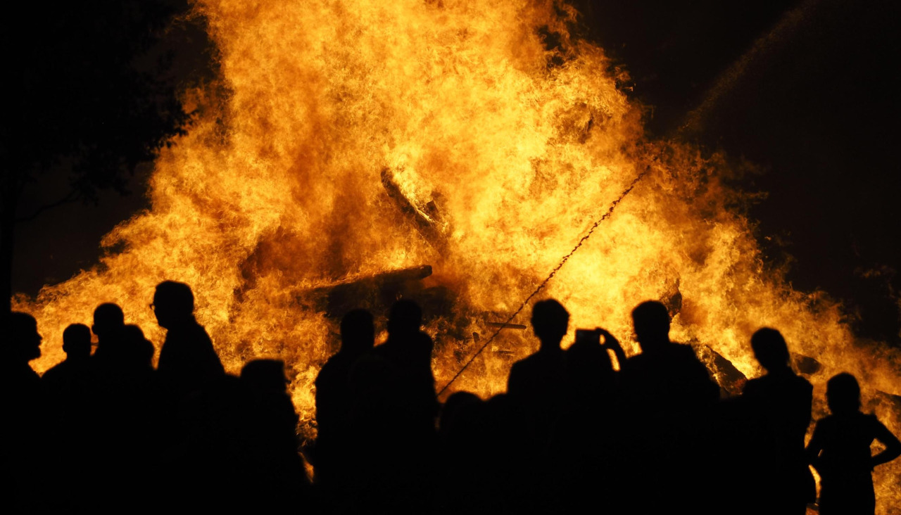 Este año no se podrá realizar la luminaria en Batallones, pero hay muchas otras opciones para disfrutar de la noche de San Xoán