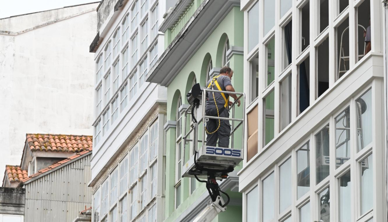 Rúa Igrexia cortada por obras