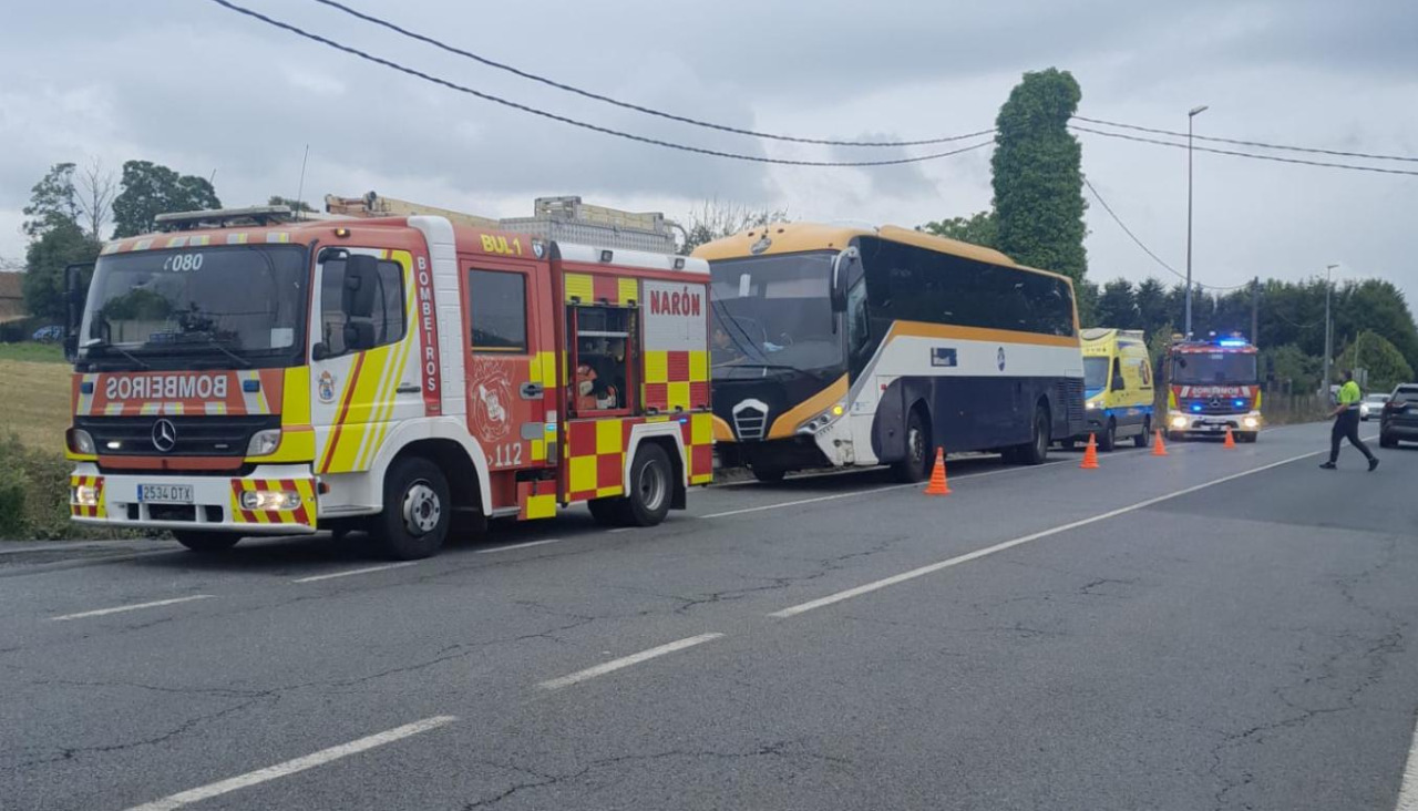 Imagen del operativo desplegado en la zona de O Val