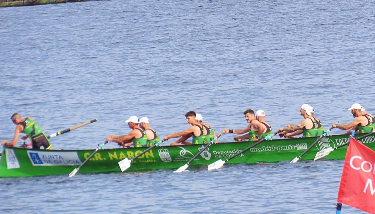El Remo Narón, durante el Gallego